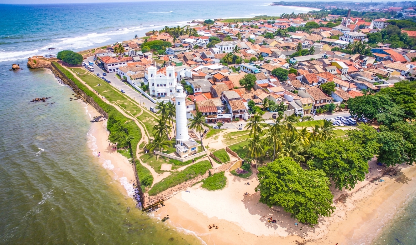 Galle — Wander the fort, follow the ocean and slow down.